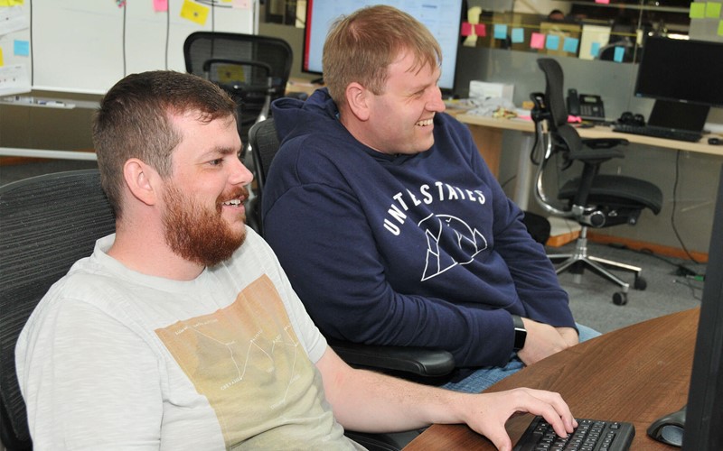 an image with the team members from Front End Developers