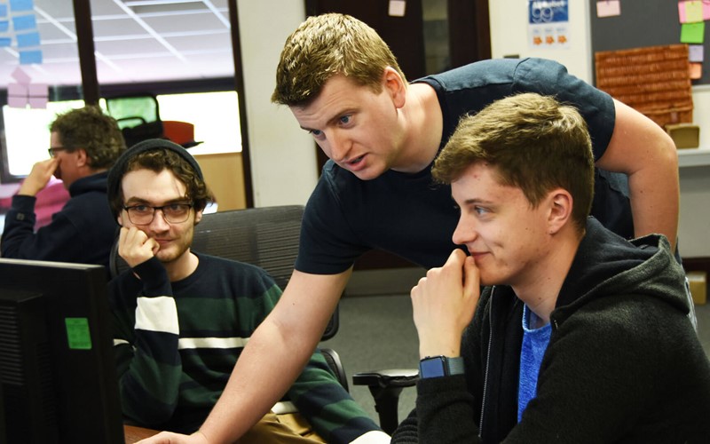an image with the team members from Data Insights