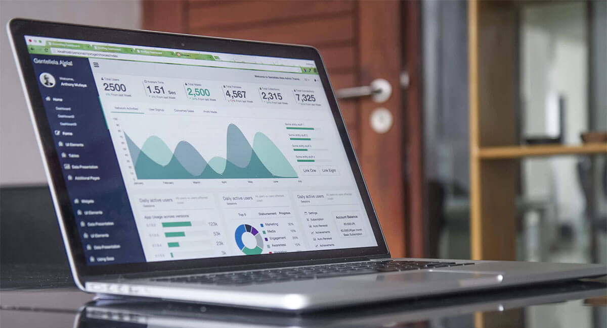 an image which goes with the story Why you should use technology to manage your car finance